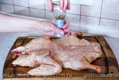 Фотографии рецепта Утка с яблоками (без костей), 06 Утка с яблоками (без костей), Шаг 06
