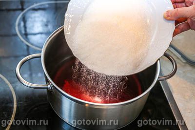 Фотографии рецепта Варенье из черноплодной рябины с яблоками, 02 Варенье из черноплодной рябины с яблоками, Шаг 02