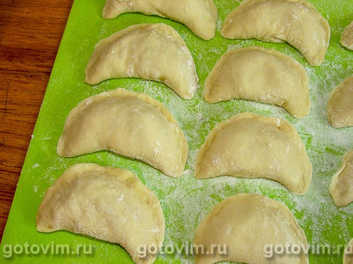 Фотографии рецепта Вареники с капустой, 05 Вареники с капустой, Шаг 05