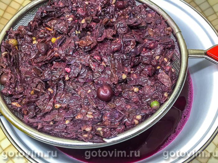 Фотографии рецепта Домашнее вино из винограда, 05 Домашнее вино из винограда, Шаг 05