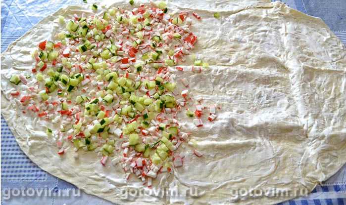 Фотографии рецепта Лаваш с крабовыми палочками, сыром и яйцом, 06 Лаваш с крабовыми палочками, сыром и яйцом, Шаг 06