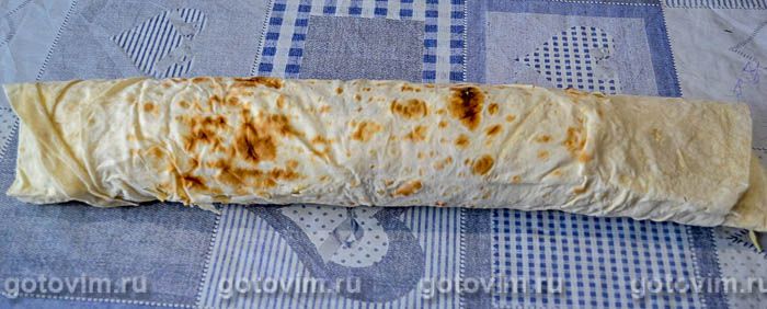 Фотографии рецепта Лаваш с крабовыми палочками, сыром и яйцом, 10 Лаваш с крабовыми палочками, сыром и яйцом, Шаг 10