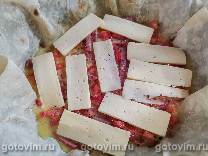 Фотографии рецепта Конвертик из лаваша с колбасой, сыром и яйцом на сковороде, 07 Конвертик из лаваша с колбасой, сыром и яйцом на сковороде, Шаг 07