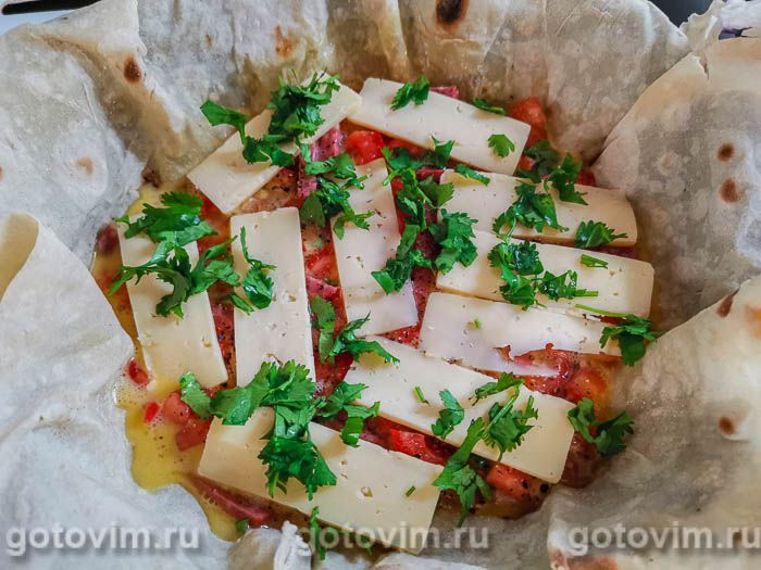 Фотографии рецепта Конвертик из лаваша с колбасой, сыром и яйцом на сковороде, 08 Конвертик из лаваша с колбасой, сыром и яйцом на сковороде, Шаг 08