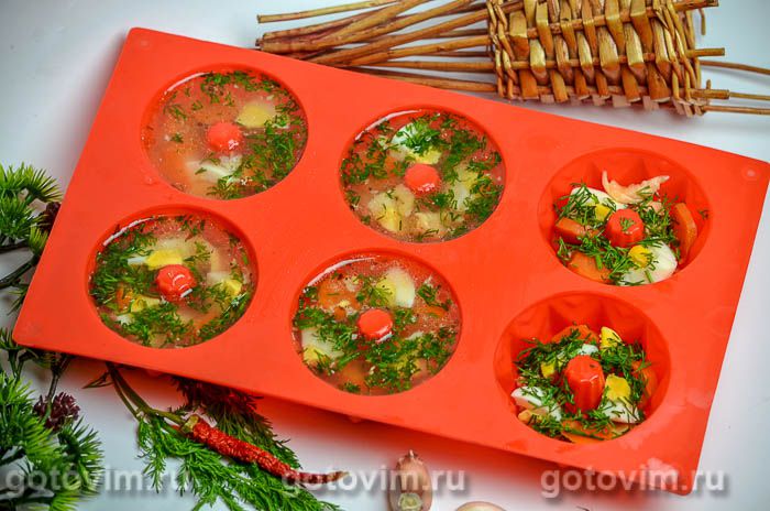 Фотографии рецепта Заливное из красной рыбы, 07 Заливное из красной рыбы, Шаг 07