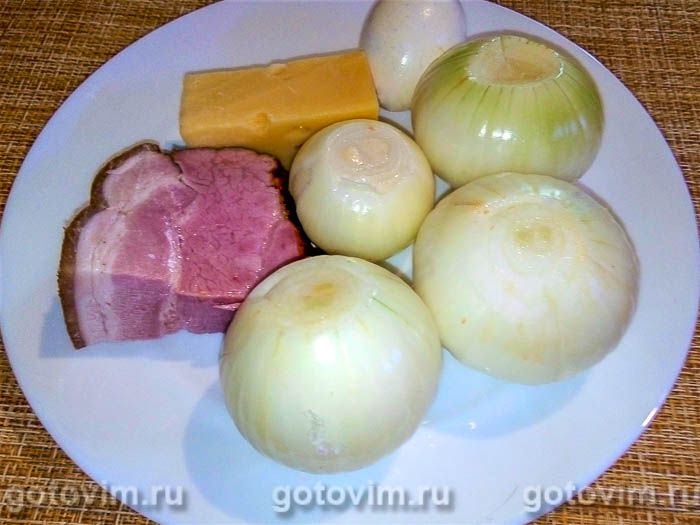 Фотографии рецепта Запеканка из хлеба с ветчиной и жареным луком по-голландски, 01 Запеканка из хлеба с ветчиной и жареным луком по-голландски, Шаг 01