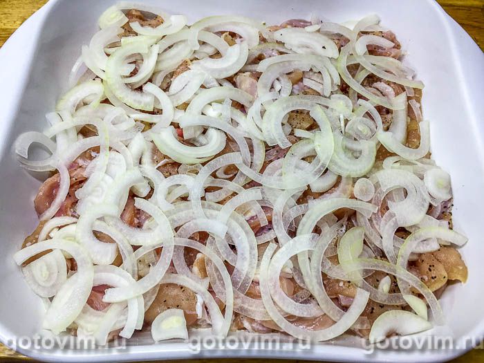 Фотографии рецепта Картофельная запеканка с мясом кролика под сырной корочкой, 04 Картофельная запеканка с мясом кролика под сырной корочкой, Шаг 04