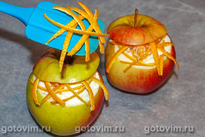Фотографии рецепта Запеченные яблоки с творогом и мандаринами, 02 Запеченные яблоки с творогом и мандаринами, Шаг 02