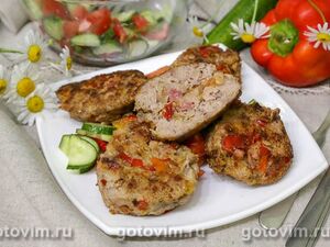 Мясные рулетики с начинкой в мультиварке