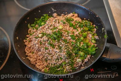Фотографии рецепта Жареные пирожки с мясом, 03 Жареные пирожки с мясом, Шаг 03