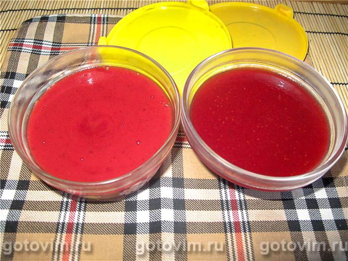 Фотографии рецепта Желе из клубники и мяты, 02 Желе из клубники и мяты, Шаг 02