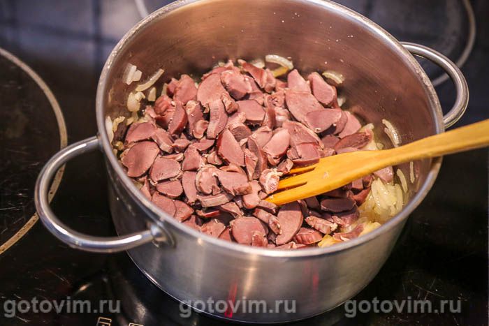 Фотографии рецепта Утиные желудки, тушенные со сметаной и горчицей, 04 Утиные желудки, тушенные со сметаной и горчицей, Шаг 04
