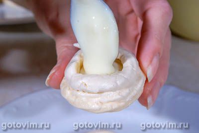 Безе с заварным кремом и смородиной Безе с заварным кремом и смородиной