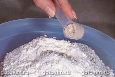 Чесночный багет (рецепт для хлебопечки) Чесночный багет (рецепт для хлебопечки)