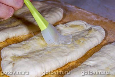 Чесночный багет (рецепт для хлебопечки) Чесночный багет (рецепт для хлебопечки)