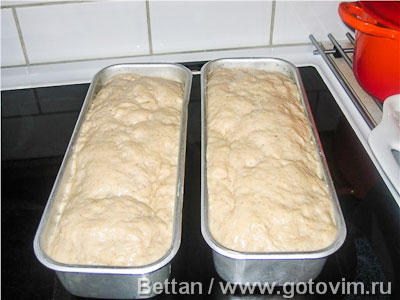 Формовой хлеб из пшеничной муки и овсяных хлопьев Формовой хлеб из пшеничной муки и овсяных хлопьев