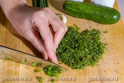 Фрикадельки с огуречным соусом Фрикадельки с огуречным соусом