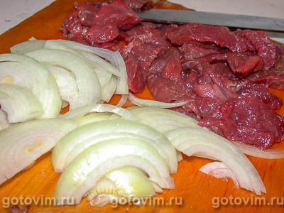 Азу с грибами и томатным соусом Азу с грибами и томатным соусом