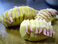 Картофель, запеченный с грудинкой