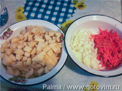 Мясо с картофелем (в горшочках) Мясо с картофелем (в горшочках)