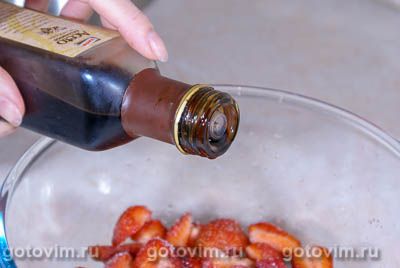 Клубника с бальзамическим уксусом Клубника с бальзамическим уксусом