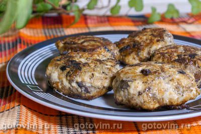 Куриные котлеты с грибами