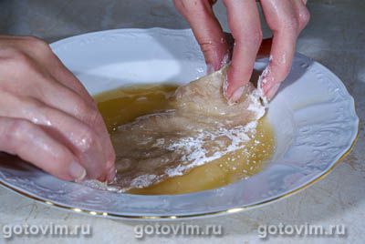Куриная грудка в сухариках Куриная грудка в сухариках