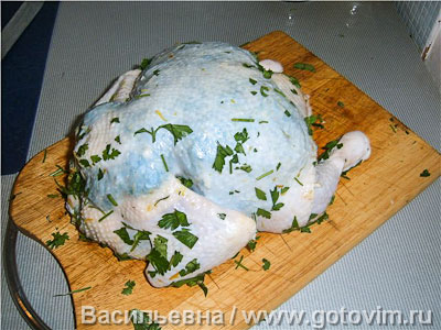 Курица, запеченная с зеленью
