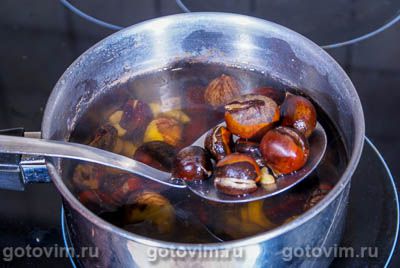 Курица с каштанами