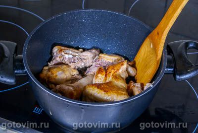 Курица с розмарином и черносливом Курица с розмарином и черносливом