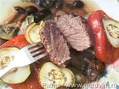 Мясо в фольге с овощами