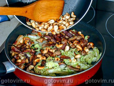 Курица с кешью по азиатски Курица с кешью по азиатски