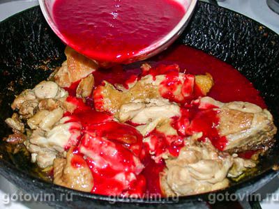 Курица в клюквенном соусе Курица в клюквенном соусе