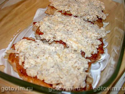 Медальоны из свинины с орехово сырной корочкой Медальоны из свинины с орехово сырной корочкой