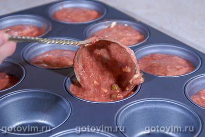 Куриный печеночный паштет с зеленым горошком