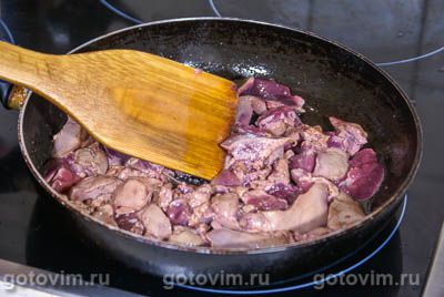 Печенка в винном соусе с коричневым сахаром Brown&White Печенка в винном соусе с коричневым сахаром Brown&White