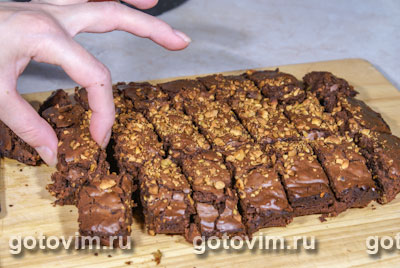 Шоколадное печенье с фисташками