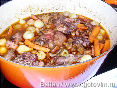 Петух в вине (coq au vin)