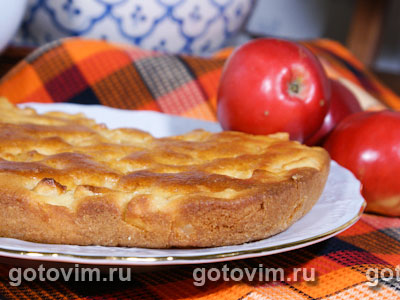 Яблочный пирог на манке