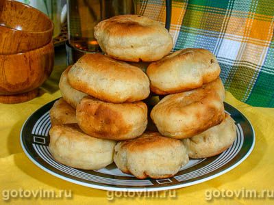 Жареные пирожки с грибами