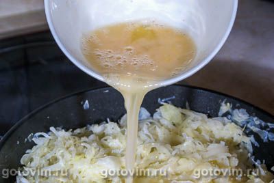 Треугольные пирожки с капустой Треугольные пирожки с капустой