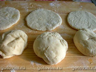 Пирожки с морковью и орехами Пирожки с морковью и орехами
