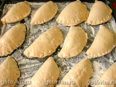 Пирожки с морковью и орехами Пирожки с морковью и орехами