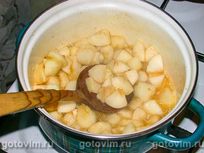 Пирожки из дрожжевого теста с яблоками Пирожки из дрожжевого теста с яблоками