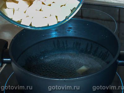 Тушеные овощи с колбасой и пивом Тушеные овощи с колбасой и пивом