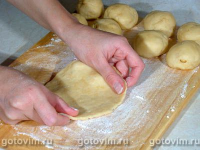Расстегаи с мясом Расстегаи с мясом