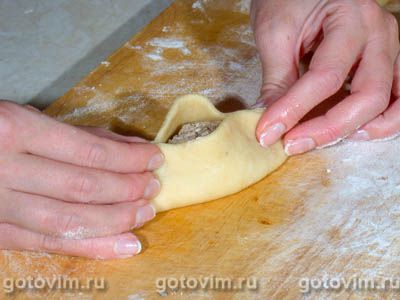 Расстегаи с мясом