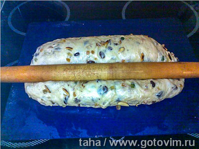 Рождественский штоллен с марципаном (Christstollen) Рождественский штоллен с марципаном (Christstollen)