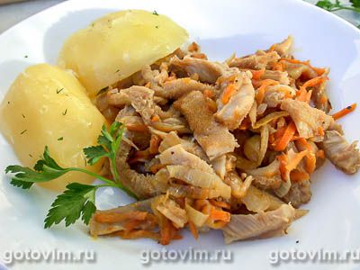 Жареный рубец с овощами