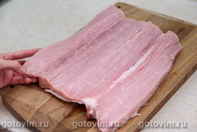 Рулет из корейки с айвой Рулет из корейки с айвой
